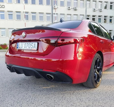 Alfa Romeo Giulia cena 97500 przebieg: 112000, rok produkcji 2018 z Lublin małe 92